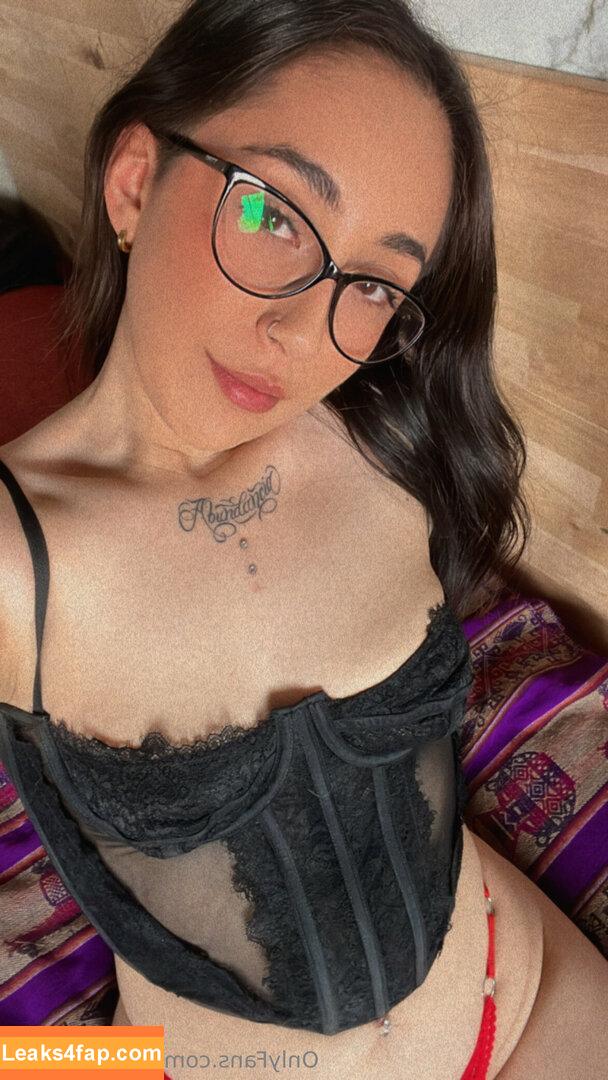 lolahoney777 / lola71467 leaked photo photo #0013