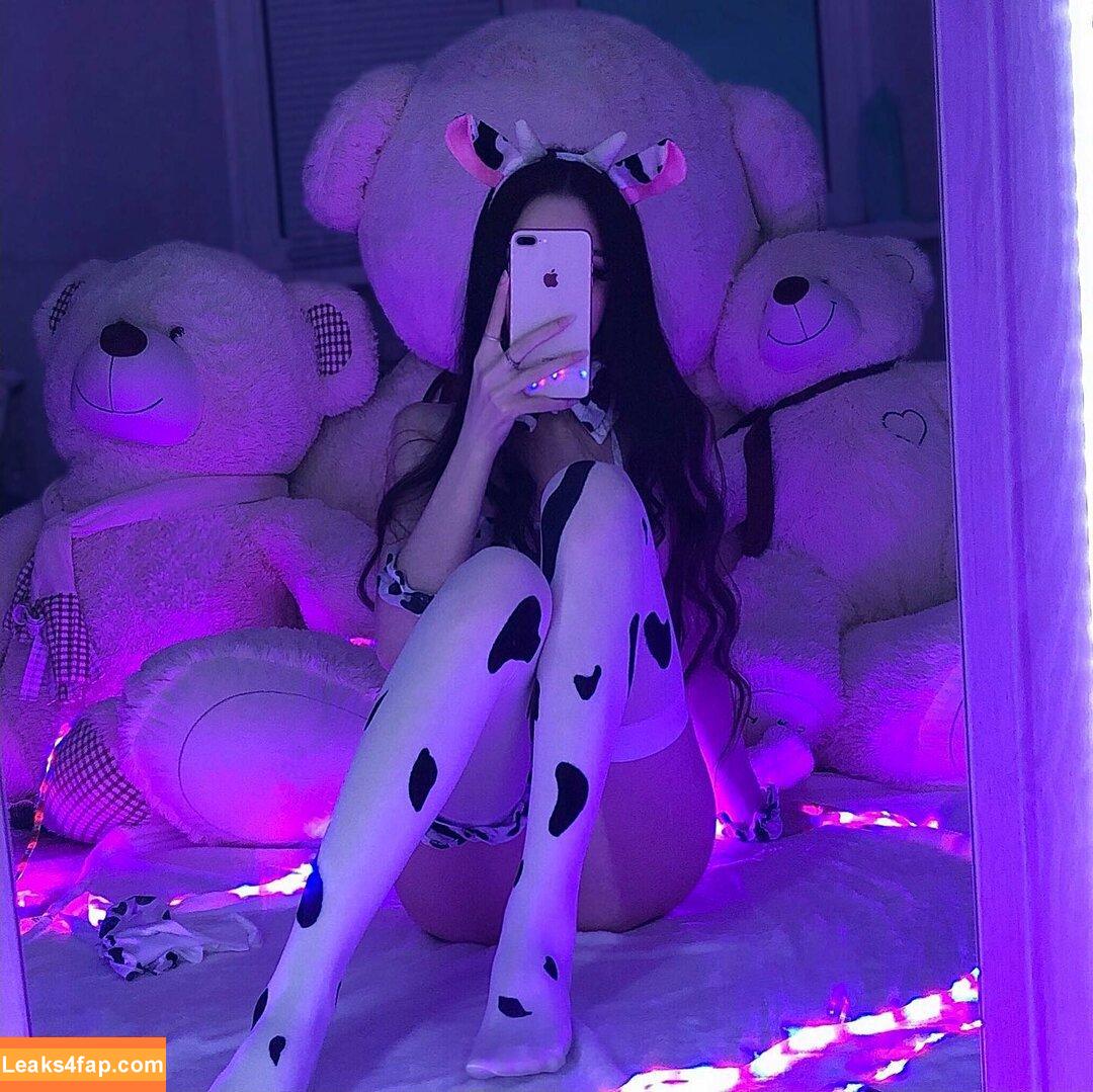 lolityyan / lolityanmyr / lolityano4ka leaked photo photo #0003