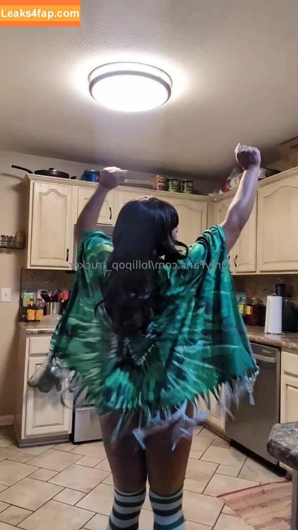 lollipop_lioness /  leaked photo photo #0019