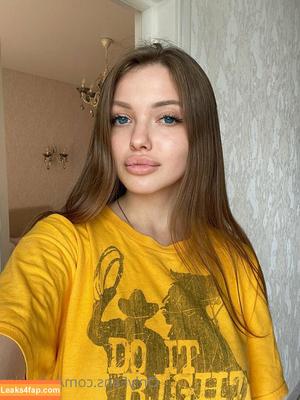 lolly_kiss photo #0059