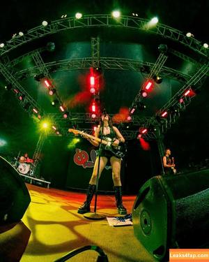 Lølø фото #0089