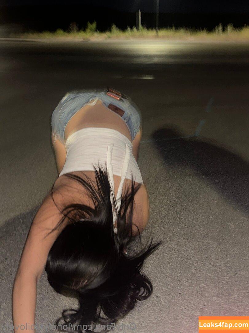 lonelykloiloveli / ilovelonely_ leaked photo photo #0017