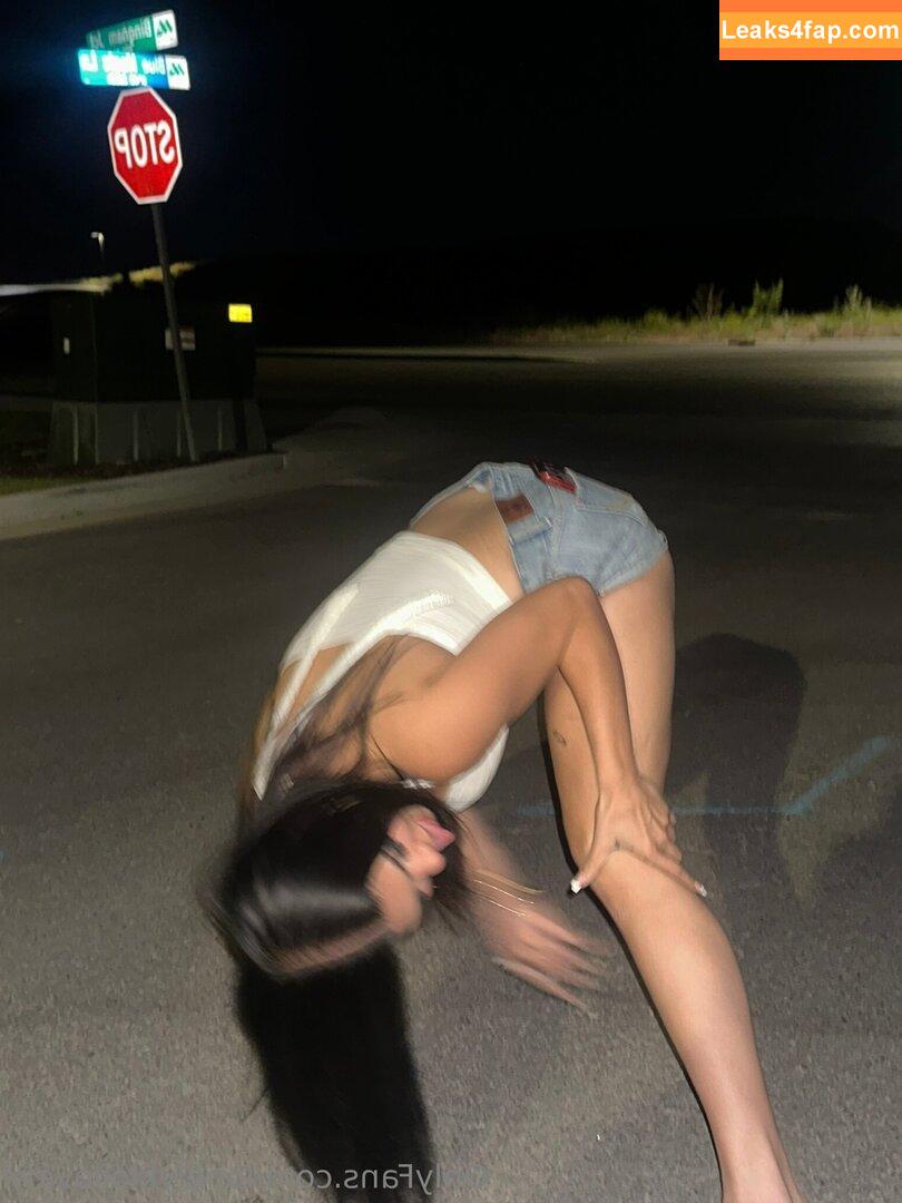 lonelykloiloveli / ilovelonely_ leaked photo photo #0019