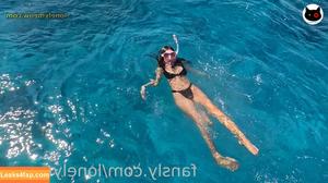 LonelyMeow photo #0444