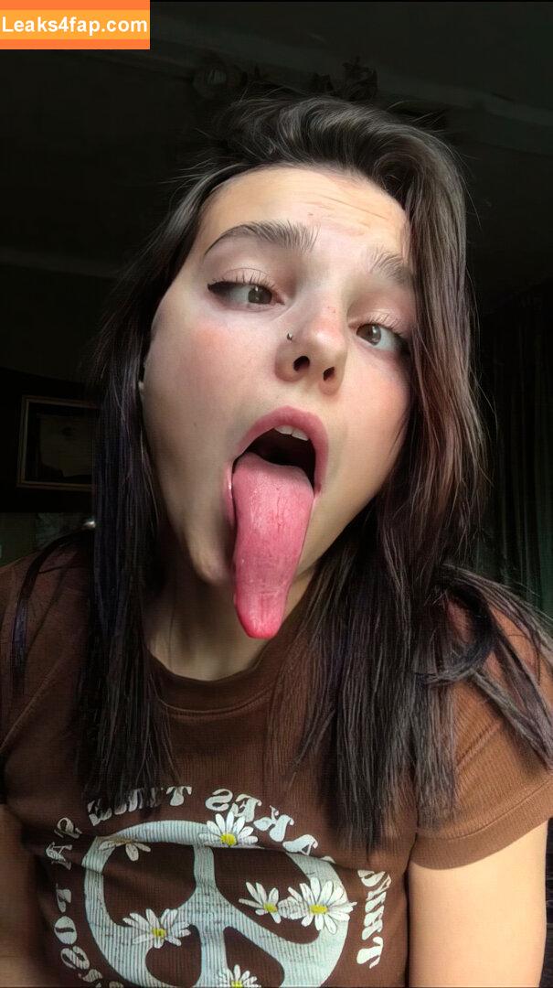 Long Tongue Fetish / _longtonguelewis / diqueentongue / longtonguelewis leaked photo photo #0057