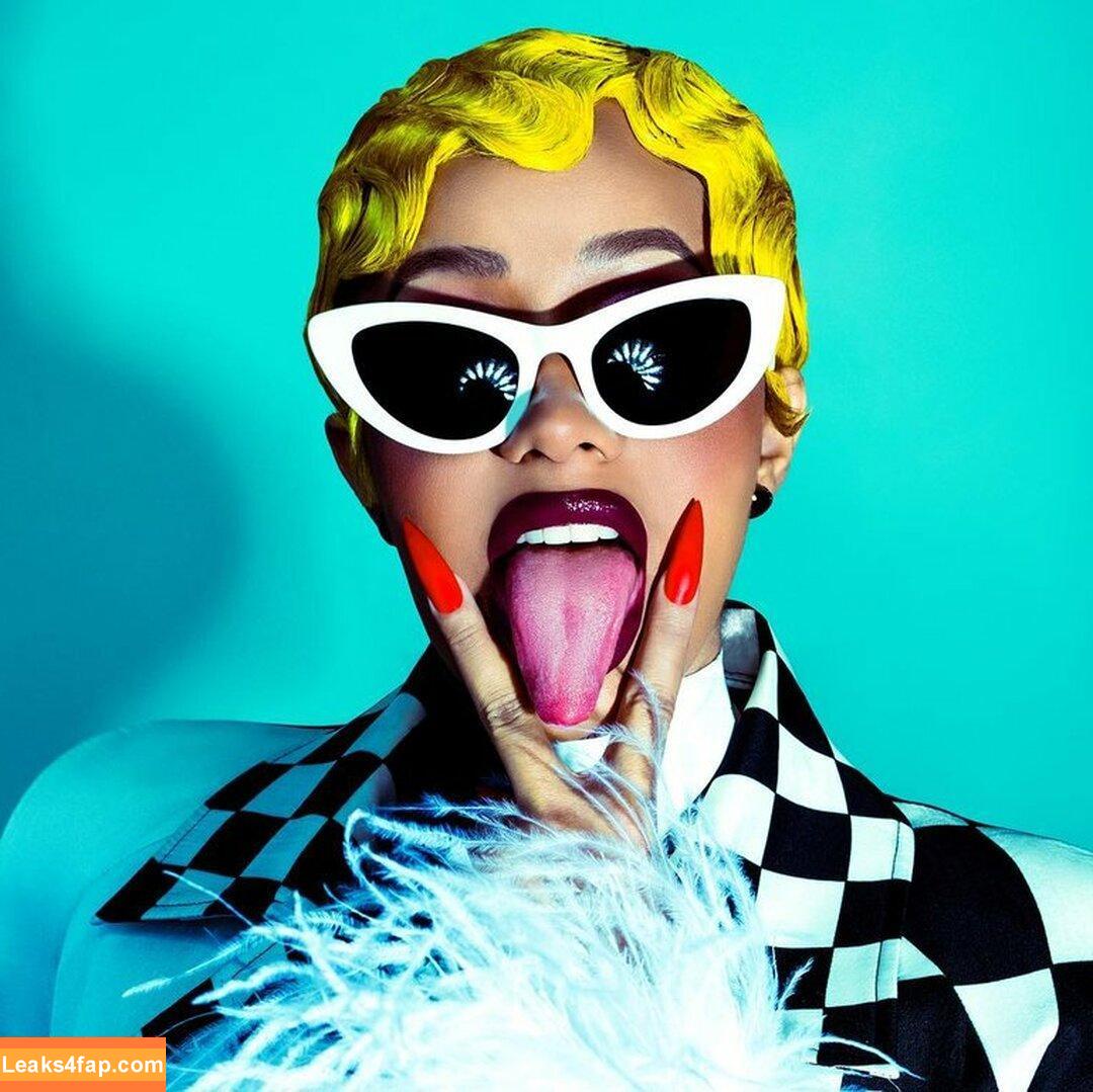 Long Tongue Fetish / _longtonguelewis / diqueentongue / longtonguelewis leaked photo photo #0079