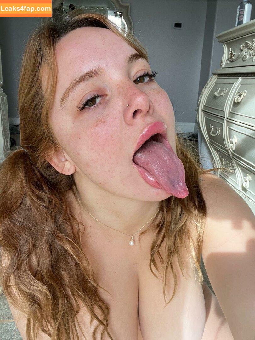 Long Tongue Fetish / _longtonguelewis / diqueentongue / longtonguelewis leaked photo photo #0143