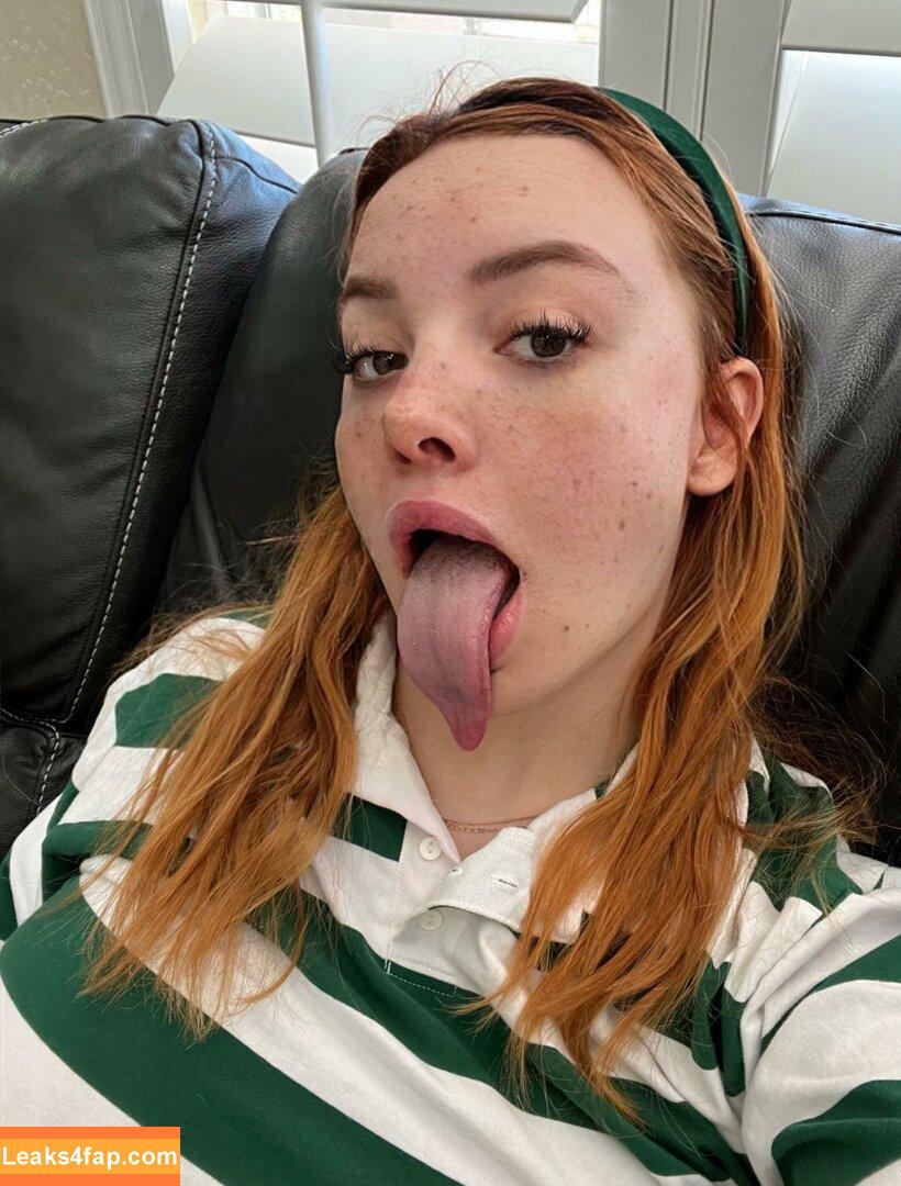 Long Tongue Fetish / _longtonguelewis / diqueentongue / longtonguelewis leaked photo photo #0145