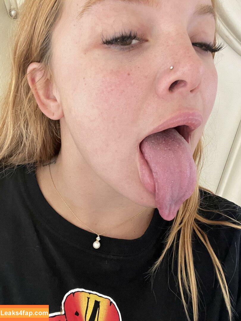 Long Tongue Fetish / _longtonguelewis / diqueentongue / longtonguelewis leaked photo photo #0153