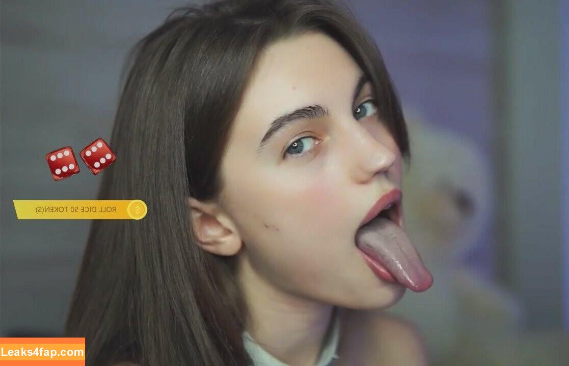 Long Tongue Fetish / _longtonguelewis / diqueentongue / longtonguelewis leaked photo photo #0255