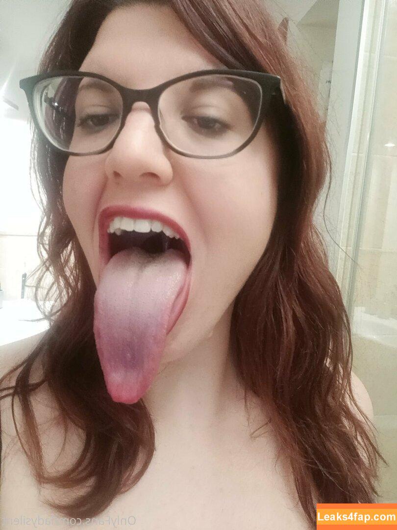 Long Tongue Fetish / _longtonguelewis / diqueentongue / longtonguelewis leaked photo photo #0292