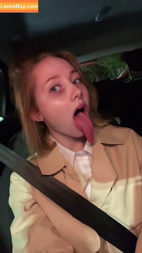 Long Tongue Fetish / _longtonguelewis / diqueentongue / longtonguelewis leaked photo photo #0317