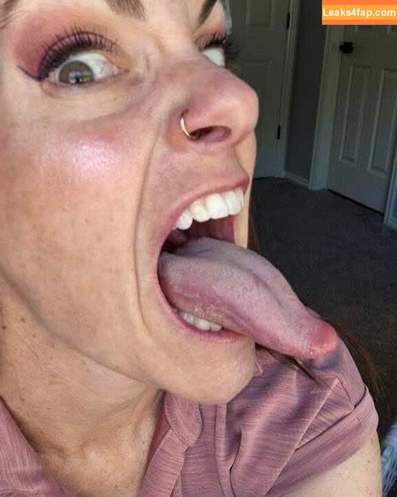 Long Tongue Fetish / _longtonguelewis / diqueentongue / longtonguelewis leaked photo photo #0452