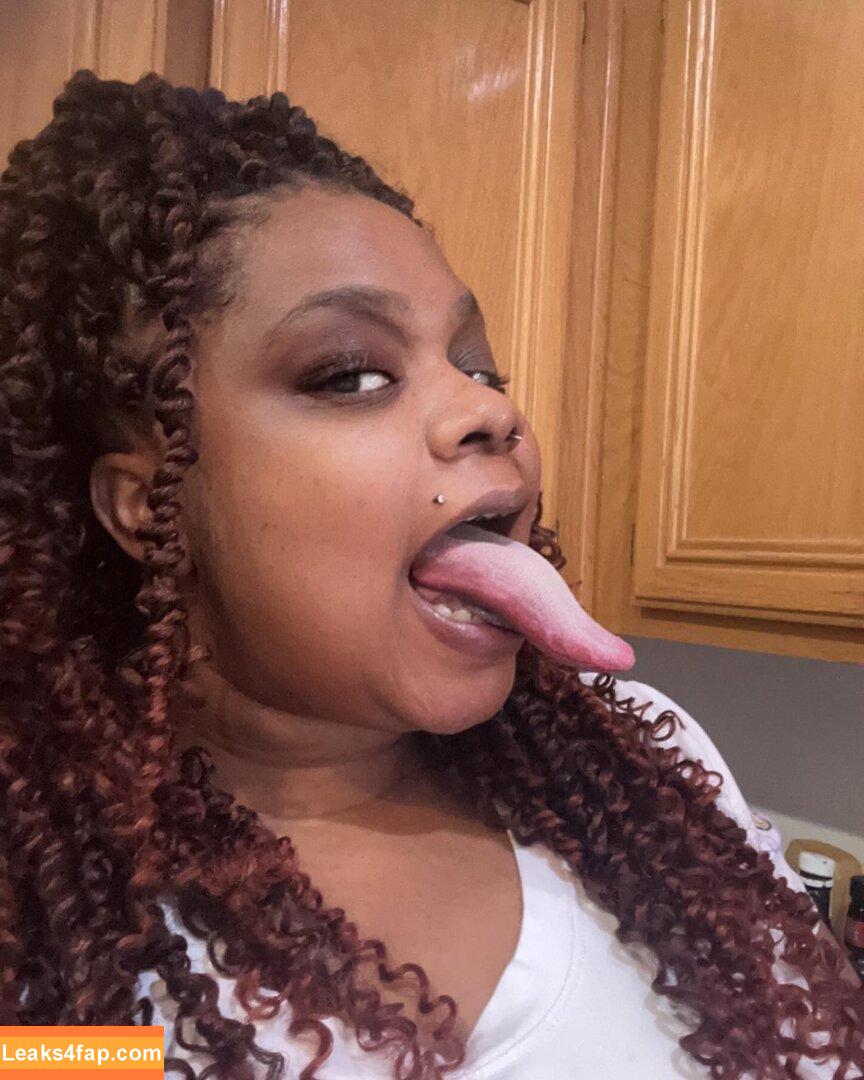 Long Tongue Fetish / _longtonguelewis / diqueentongue / longtonguelewis leaked photo photo #0459