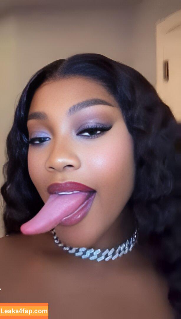 Long Tongue Fetish / _longtonguelewis / diqueentongue / longtonguelewis leaked photo photo #0471