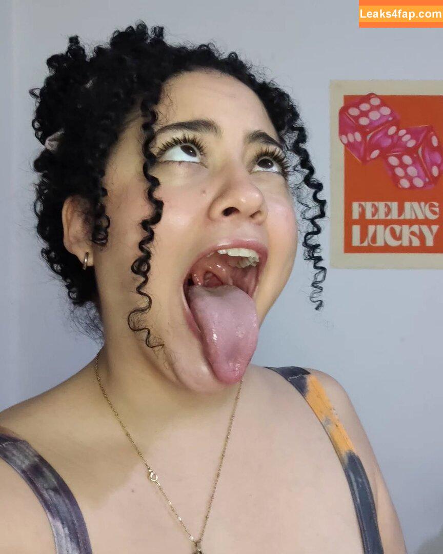 Long Tongue Fetish / _longtonguelewis / diqueentongue / longtonguelewis leaked photo photo #0480
