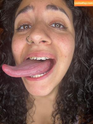 Long Tongue Fetish photo #0141