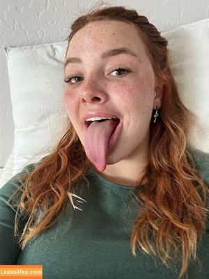 Long Tongue Fetish photo #0151