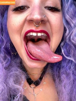 Long Tongue Fetish photo #0166