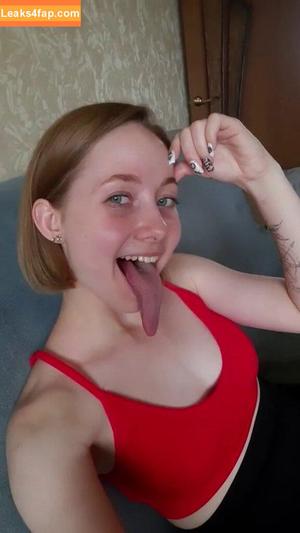 Long Tongue Fetish photo #0318