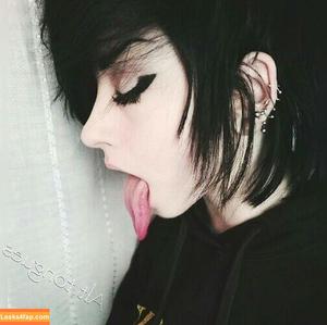 Long Tongue Fetish photo #0342