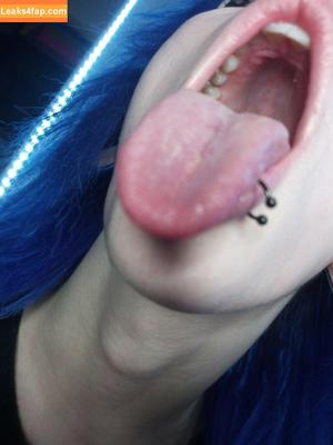 Long Tongue Fetish photo #0346