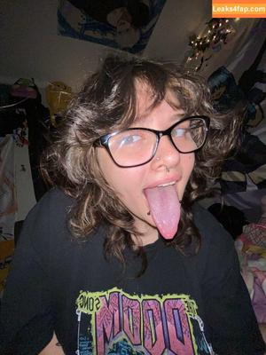 Long Tongue Fetish photo #0367