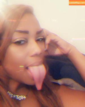 Long Tongue Fetish фото #0443