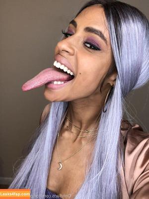 Long Tongue Fetish photo #0485