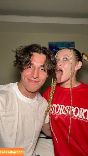 Long Tongue Fetish photo #0500