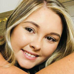 Erika Blass photo #0092