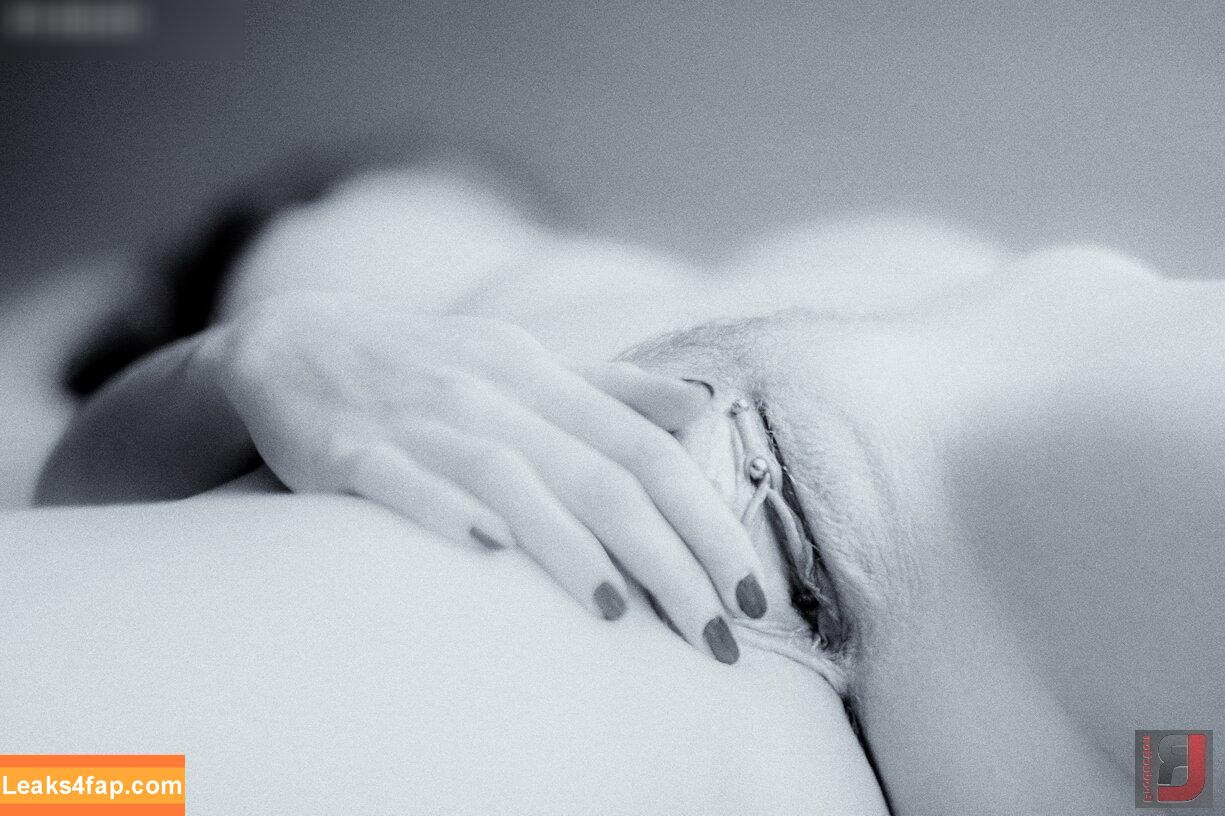 loona_lexxington /  слитое фото фото #0078