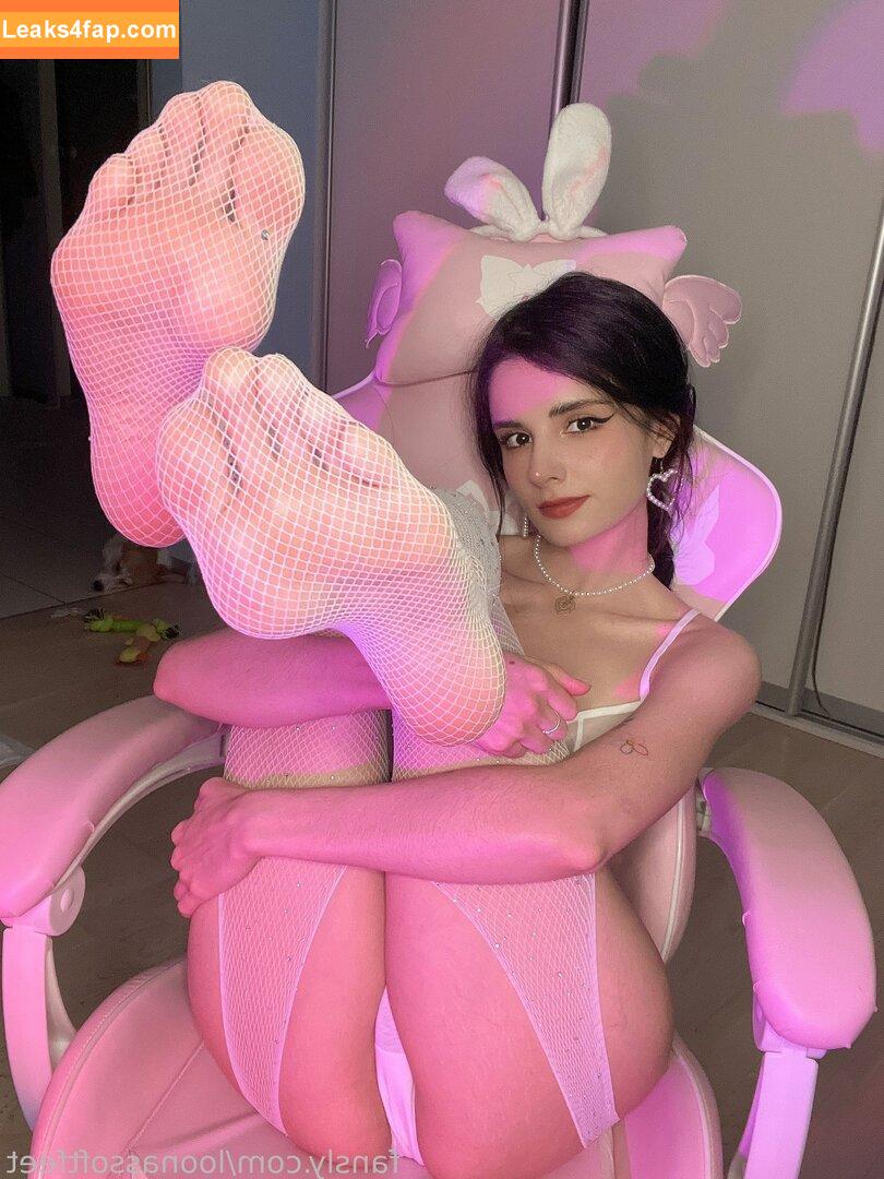 Loonassoftfeet leaked photo photo #1423