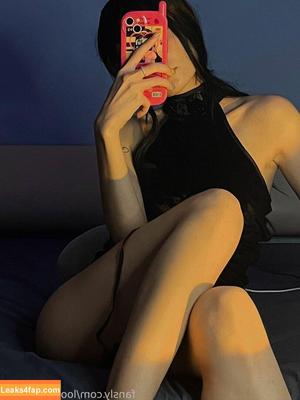 Loonassoftfeet photo #1324