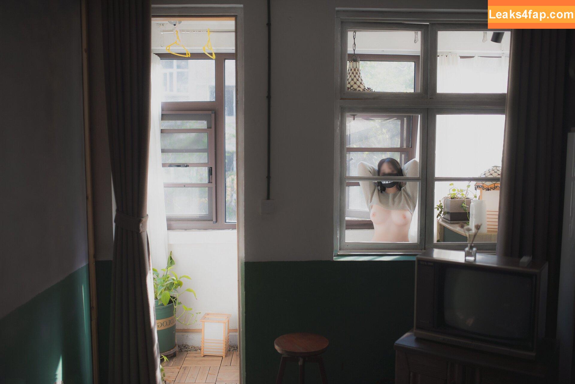 Lora_zepam / Laolaxipan / loraxzepam / 劳拉西泮 leaked photo photo #0021