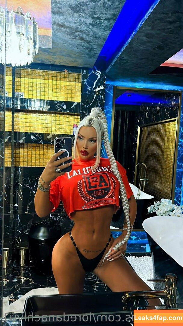 Loredana Chivu / loredanachivu1 / loredanachivu_official leaked photo photo #0037
