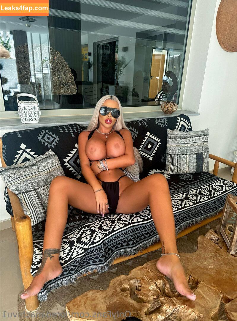 Loredana Chivu / loredanachivu1 / loredanachivu_official leaked photo photo #0087