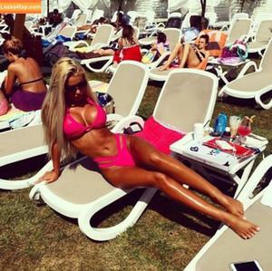 Loredana Chivu photo #0038