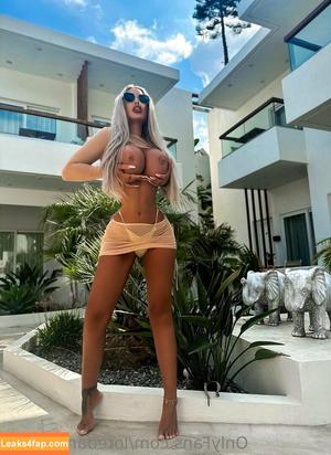 Loredana Chivu photo #0056
