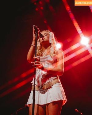 Loren Gray photo #0341