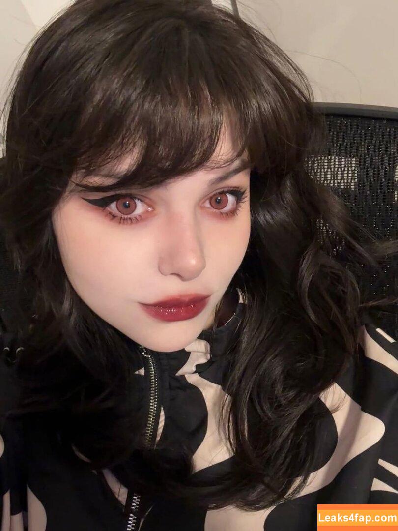 Lorena Orsi / Namorada do Cellbit / lorenaaorsi leaked photo photo #0045