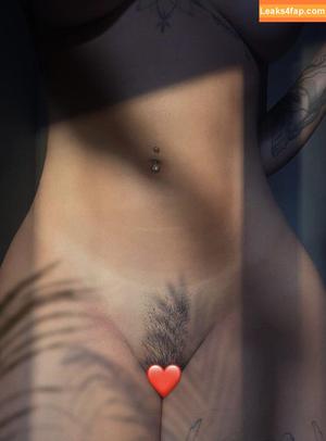 Lorena Rib photo #0098