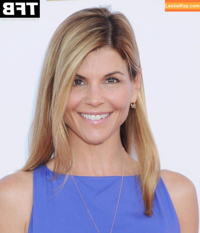 Lori Loughlin /  leaked photo photo #0012