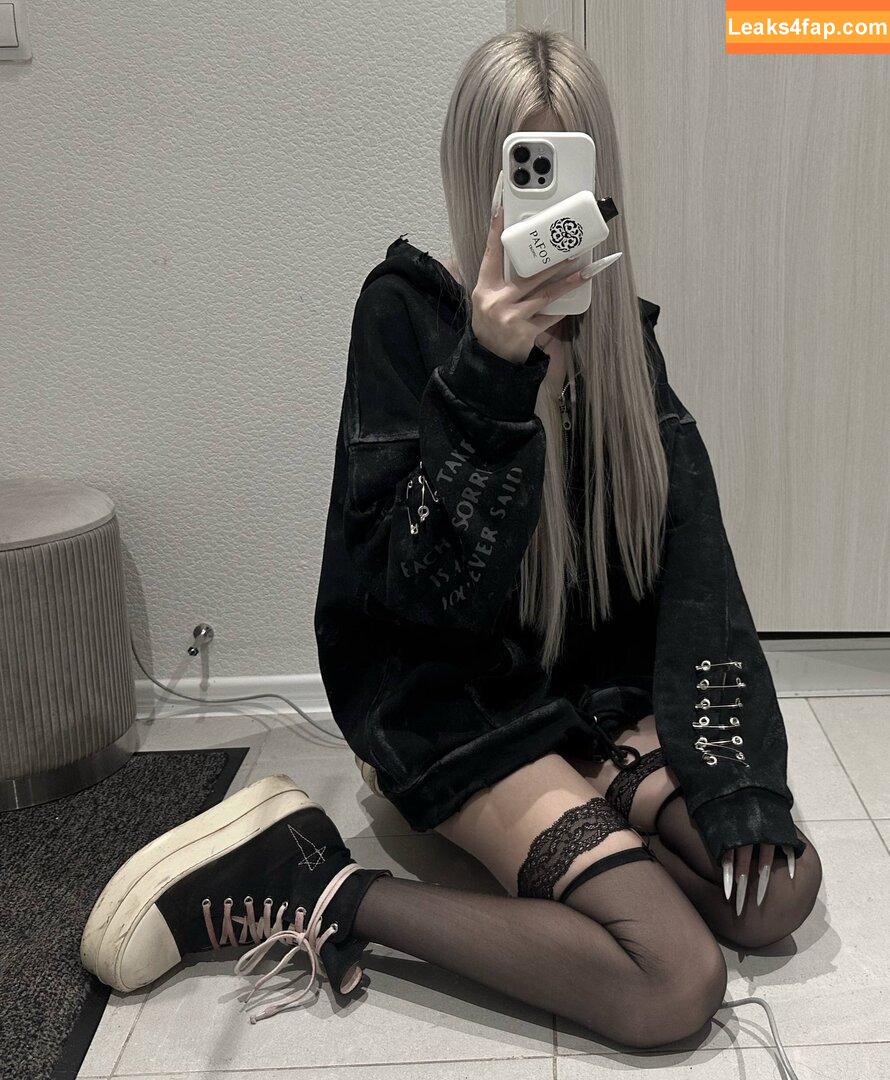 Lostfuel / lusssty / lustfu3l / xllberry_ слитое фото фото #0028