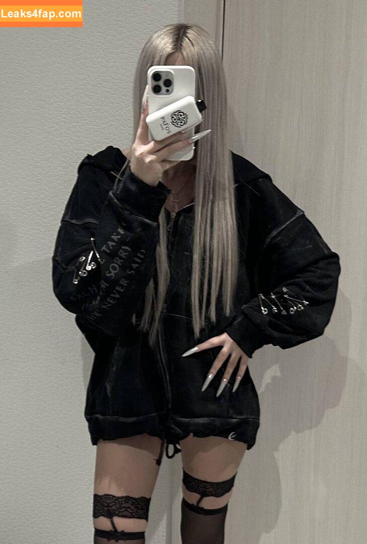 Lostfuel / lusssty / lustfu3l / xllberry_ слитое фото фото #0030