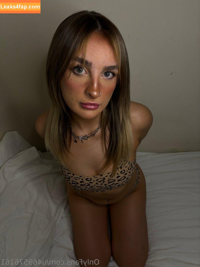 lotsoflilyy / lotsof_lily leaked photo photo #0051