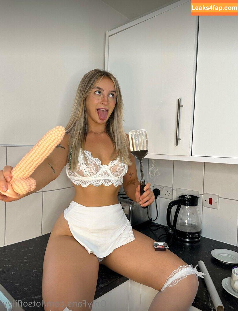 lotsoflilyy / lotsof_lily leaked photo photo #0070