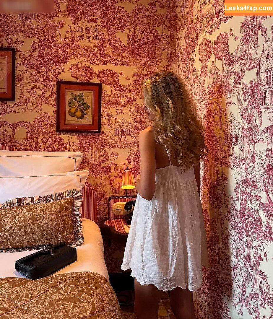 Lotta Emilie Stichler / lotta.stichler / lottastichler leaked photo photo #0032