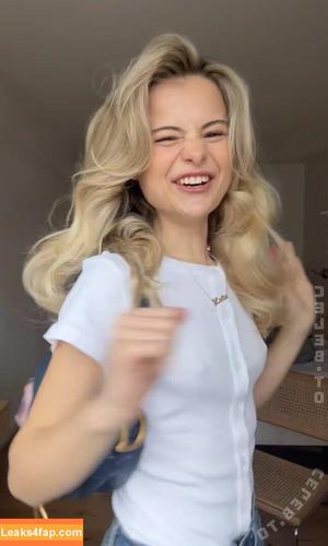 Lotta Emilie Stichler photo #0112