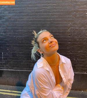 Louisa Johnson photo #0001